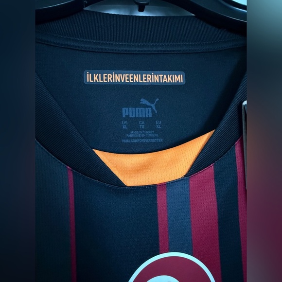 “Galatasaray SK” (Turkey) Men's Black and Red Jersey with Orange Accents - Picture 7 of 15